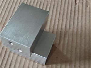 機械配（pèi）件