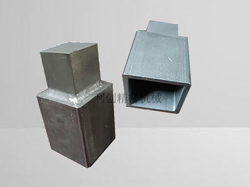 <strong>鋁（lǚ）合（hé）金（jīn）零件加工</strong>